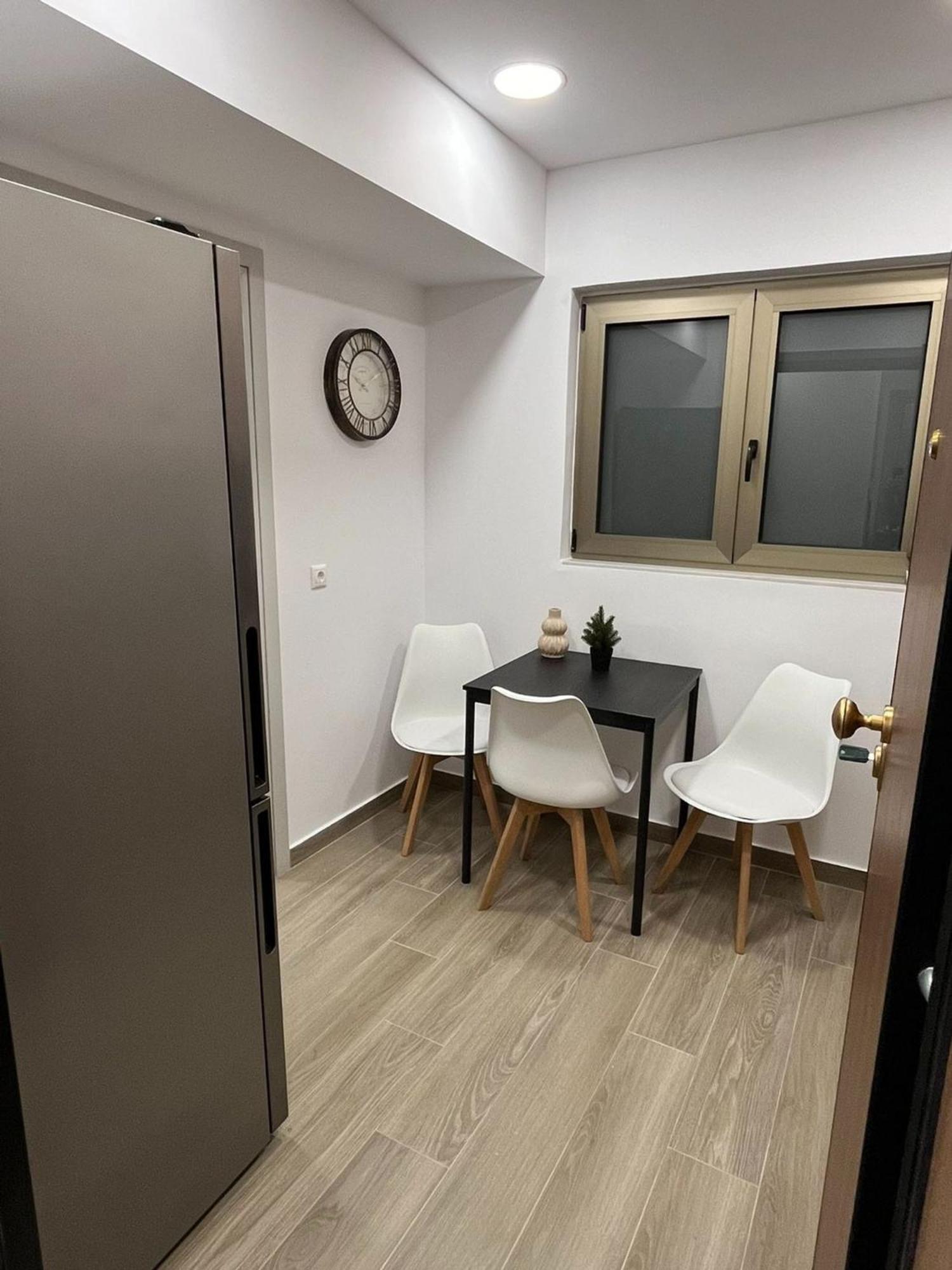 Academys Modern Apartments By Athens Urban Retreat Luaran gambar